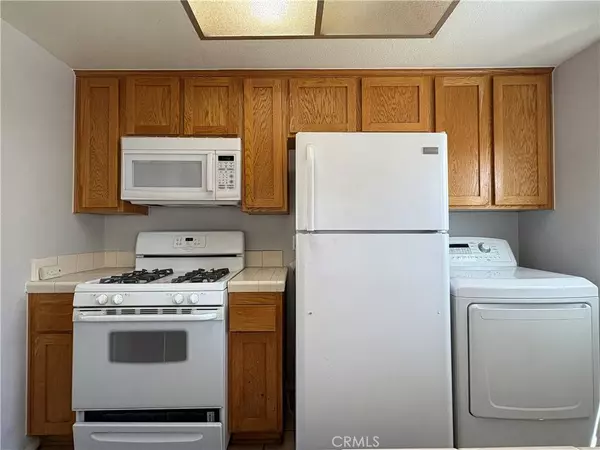 26939 Avenida Terraza, Saugus, CA 91350