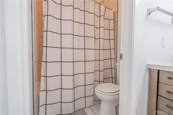 27412 Garza DR, Saugus, CA 91350