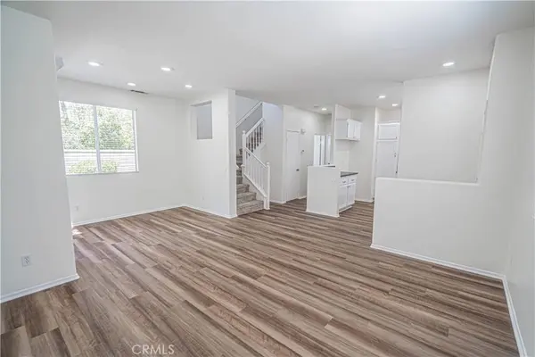 28470 Meadowlark CT, Valencia, CA 91354