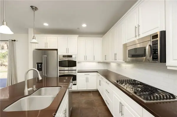 22545 Breakwater WAY, Saugus, CA 91350