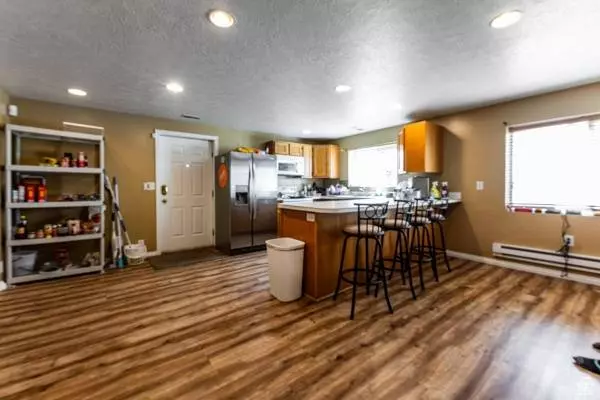 1050 N 100 W, Orem, UT 84057