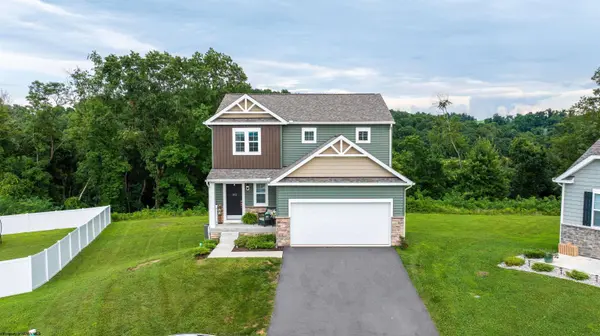 185 Eastview Way, Fairmont, WV 26554