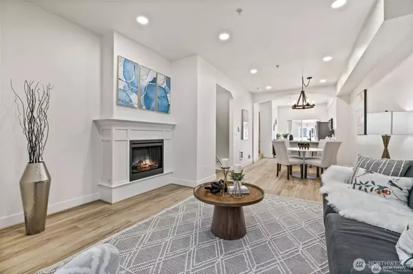 16422 NE 91st ST #104, Redmond, WA 98052