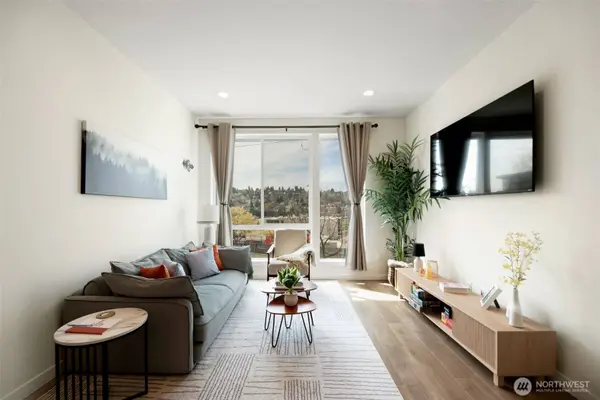 3406 15th AVE W #C, Seattle, WA 98119