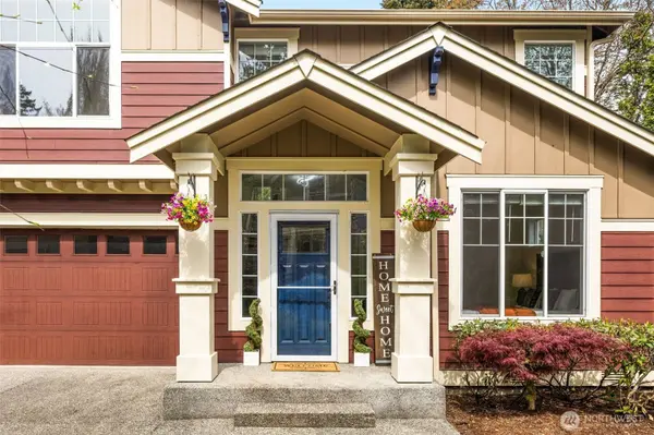7614 NE 169th LN, Kenmore, WA 98028