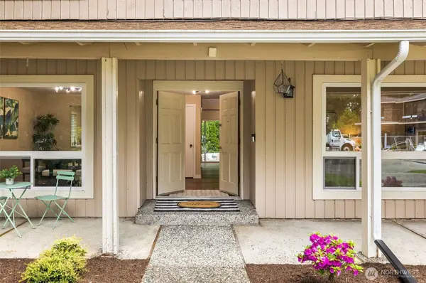 12849 NE 108th PL, Kirkland, WA 98033