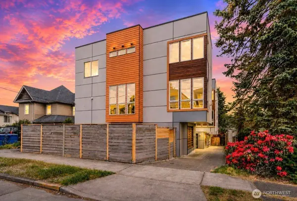 8840 Interlake AVE N, Seattle, WA 98103