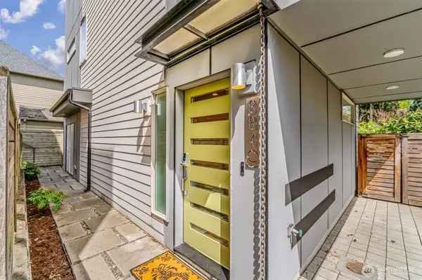 8840 Interlake AVE N, Seattle, WA 98103