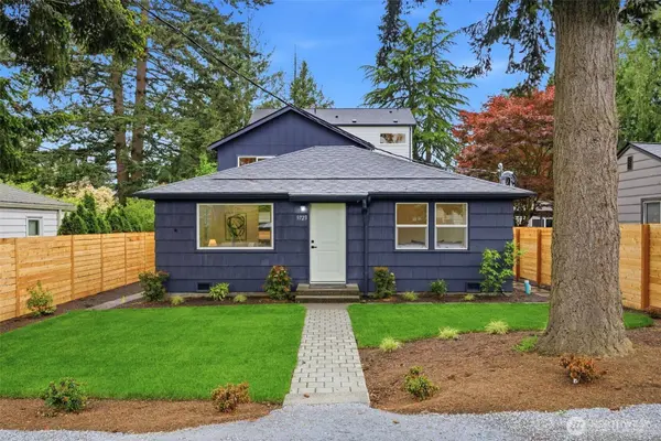 9723 Evanston AVE N, Seattle, WA 98103