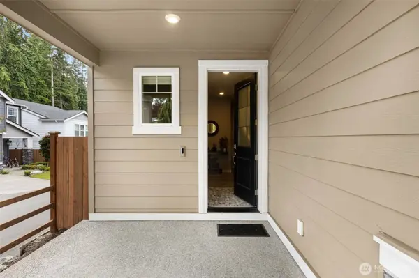19410 28th DR SE, Bothell, WA 98012