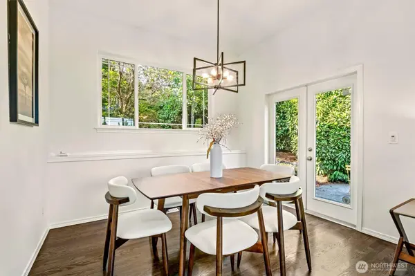 18121 129th PL NE, Bothell, WA 98011