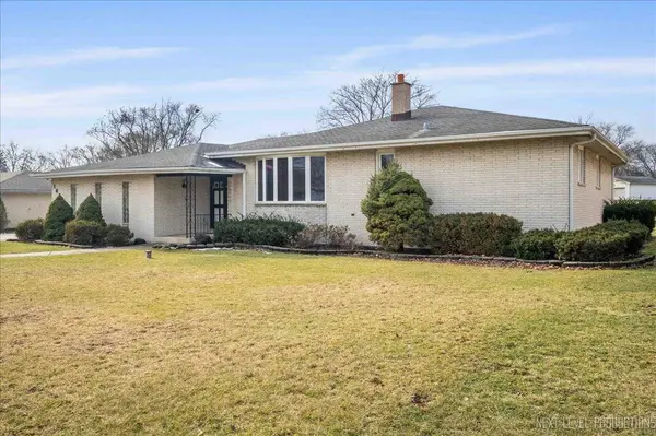 16500 Leslie Ann DR, Tinley Park, IL 60477