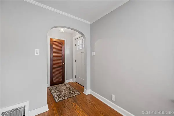 523 Eklund AVE, Geneva, IL 60134