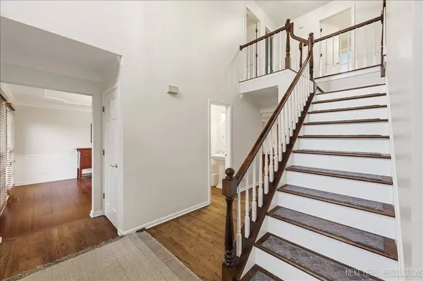 135 Westhaven CIR, Geneva, IL 60134