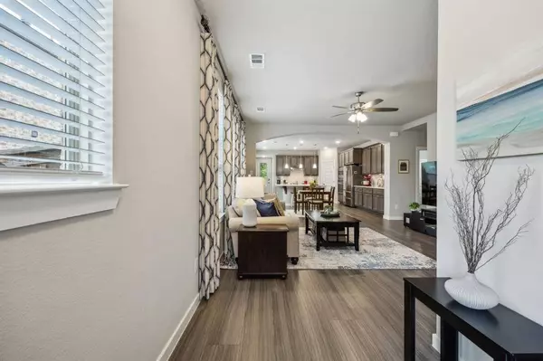 1309 Shire Drive, Aubrey, TX 76227