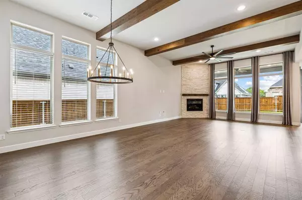 2232 Grey September Street, Celina, TX 75009