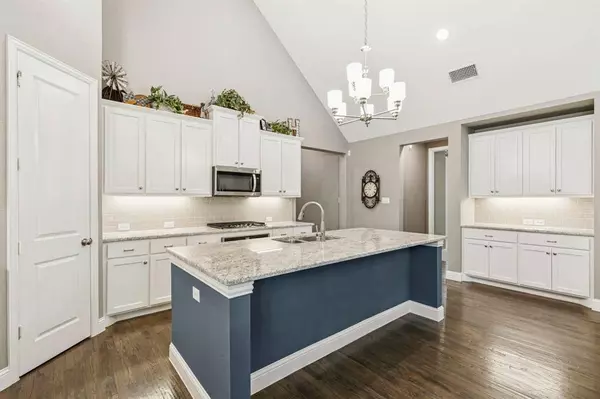 12439 Lost Valley Drive, Frisco, TX 75035