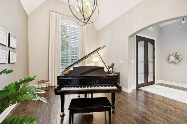 6824 Thorntree Drive, Mckinney, TX 75072