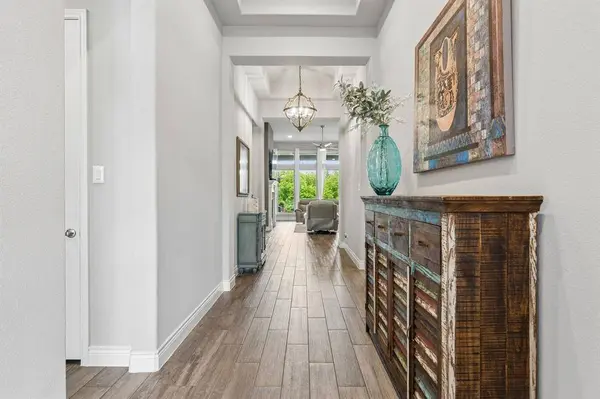 1301 Appaloosa Drive, Aubrey, TX 76227