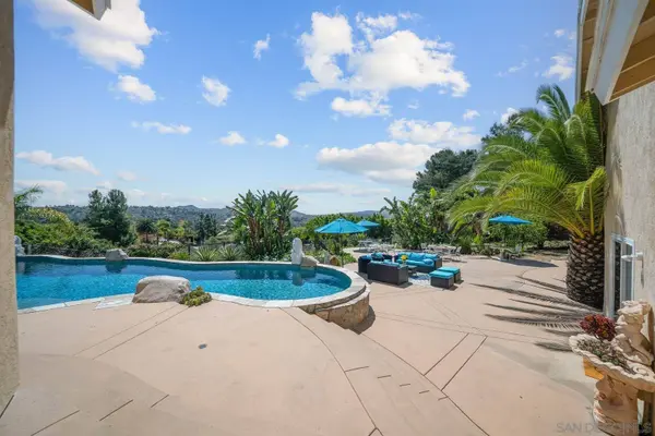 17221 Cloudcroft Dr, Poway, CA 92064