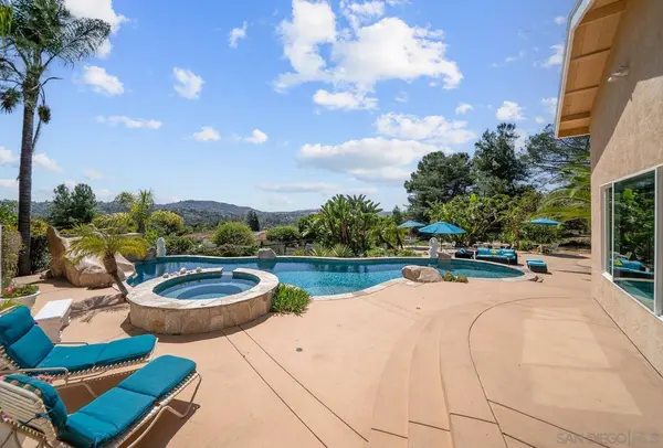 17221 Cloudcroft Dr, Poway, CA 92064