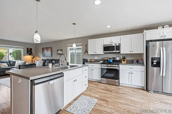 13637 Los Olivos Ave, Poway, CA 92064