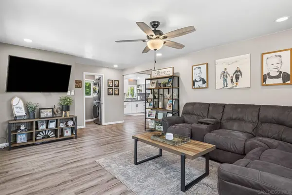 9050 Westhill Road, Lakeside, CA 92040