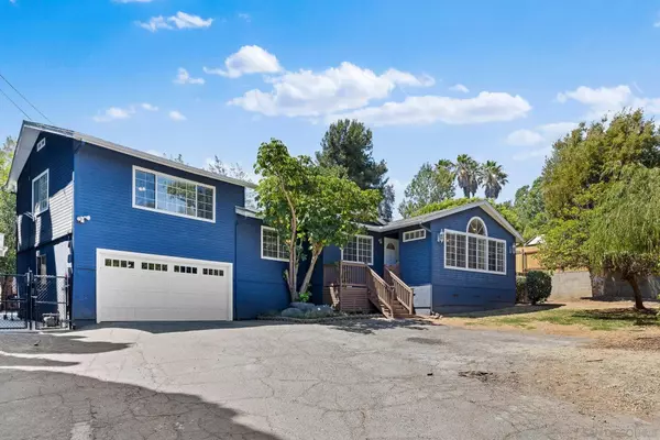 11964 Fuerte Dr, El Cajon, CA 92020