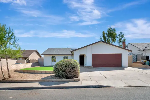 9421 Avenida Acero, Spring Valley, CA 91977