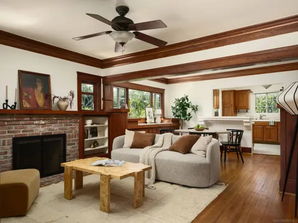 3552 Arnold, San Diego, CA 92104