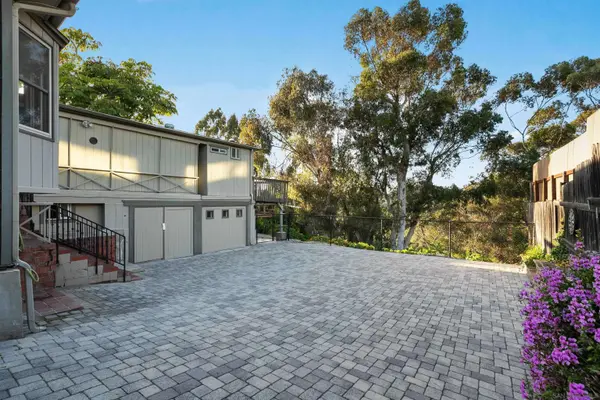 1018 Johnson Ave, San Diego, CA 92103