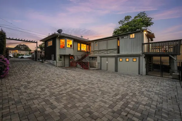 1018 Johnson Ave, San Diego, CA 92103