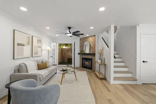 1160 Oliver Ave #B, San Diego, CA 92109