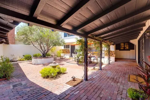 4338 Adams Avenue, San Diego, CA 92116