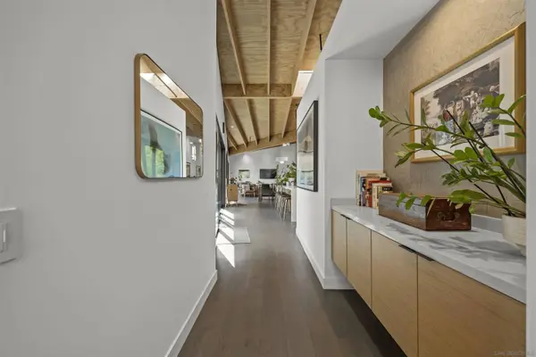 3784 8th Ave, San Diego, CA 92103