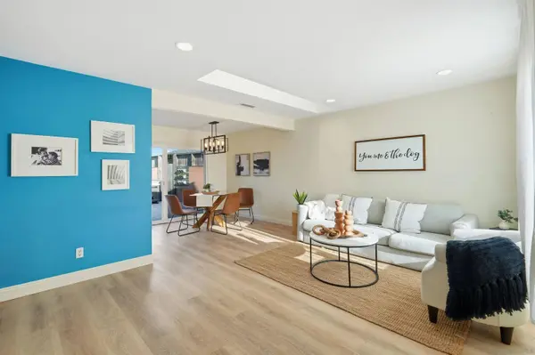 5241 Jamestown, San Diego, CA 92117