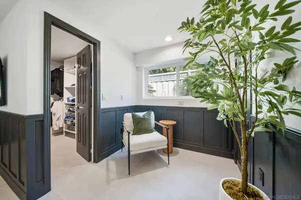 2715 Russ, San Diego, CA 92102
