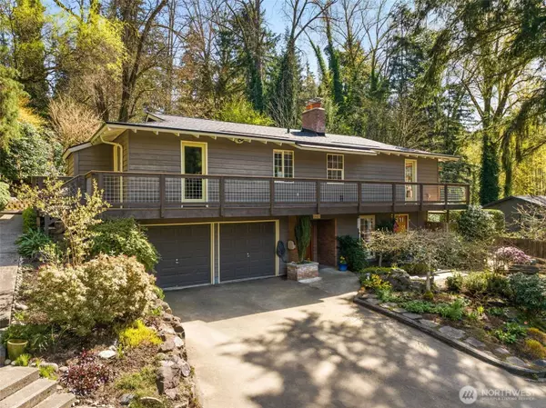 16420 76th CT NE, Kenmore, WA 98028