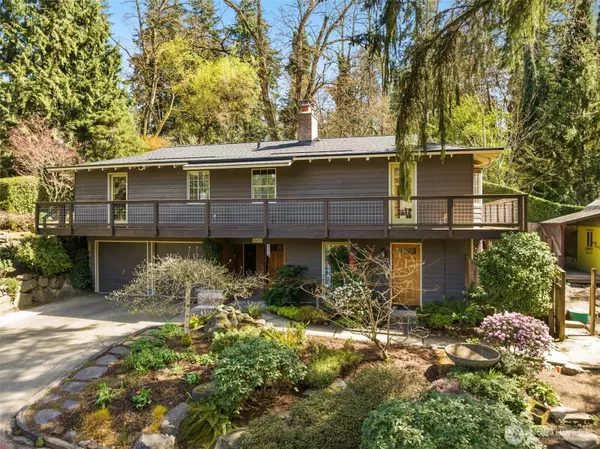 16420 76th CT NE, Kenmore, WA 98028