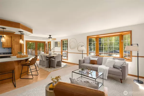 16420 76th CT NE, Kenmore, WA 98028