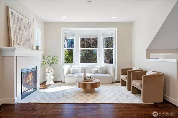 1317 Brooklyn Walk NE #18, Issaquah, WA 98029