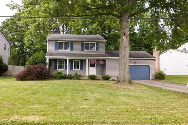 34 Centennial DR, Poland, OH 44514