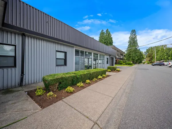 2491 Mccallum RD #102, Abbotsford, BC V2S 3P8