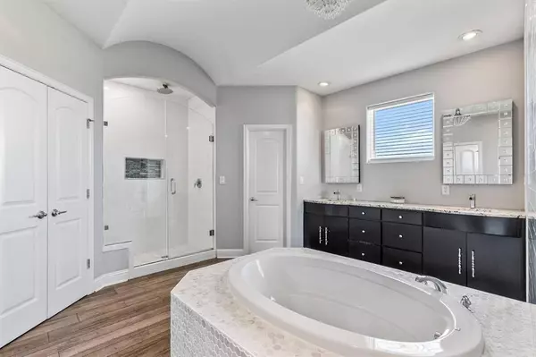 9583 Neal Road, Forney, TX 75126