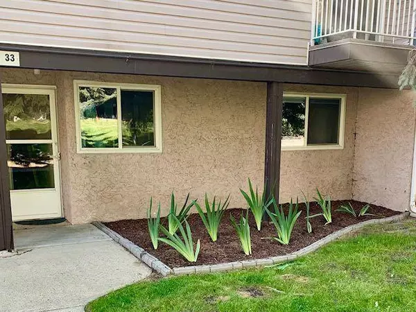 3800 Fonda WAY SE #33, Calgary, AB T2A 6G8