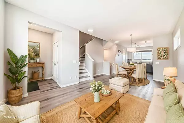 1003 Mahogany BLVD SE, Calgary, AB T3M 3E4