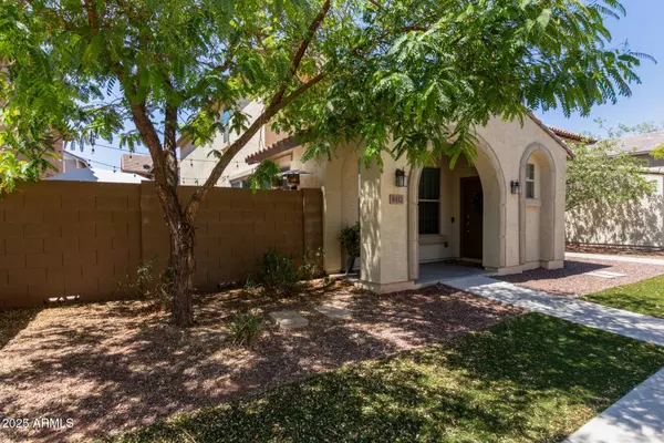 9412 S 34TH Drive, Laveen, AZ 85339