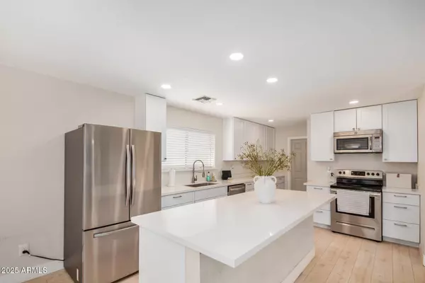 3117 S CALLE NOVENTA Street, Mesa, AZ 85212