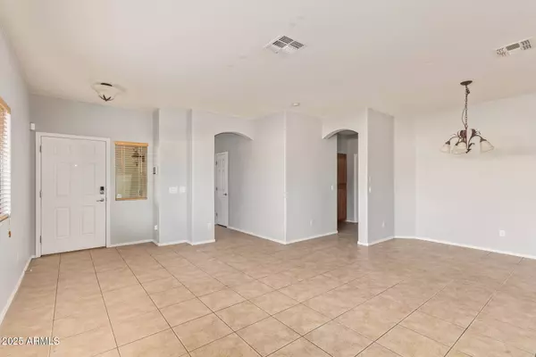 45071 W DESERT CEDARS Lane, Maricopa, AZ 85139