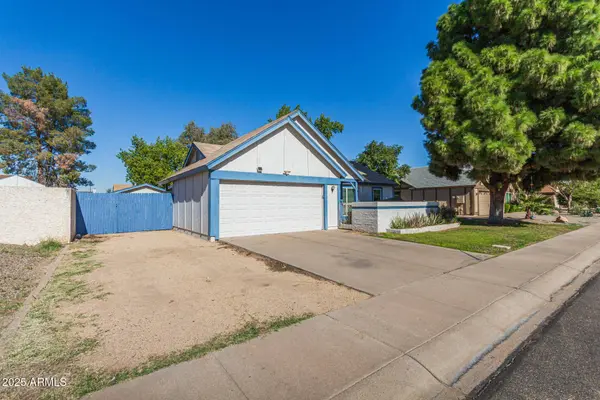 668 E ESTRELLA Drive, Chandler, AZ 85225